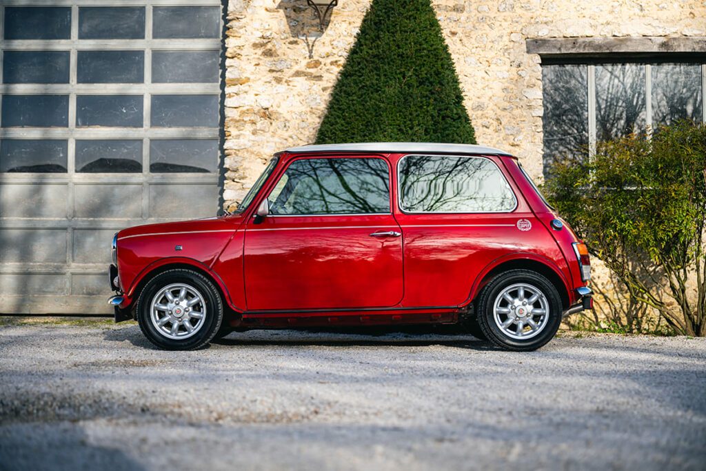 Mini Cooper 1.3 MPI jantes 12" rouge Solar Red 1996 à vendre occasion My Mini Revolution Paris