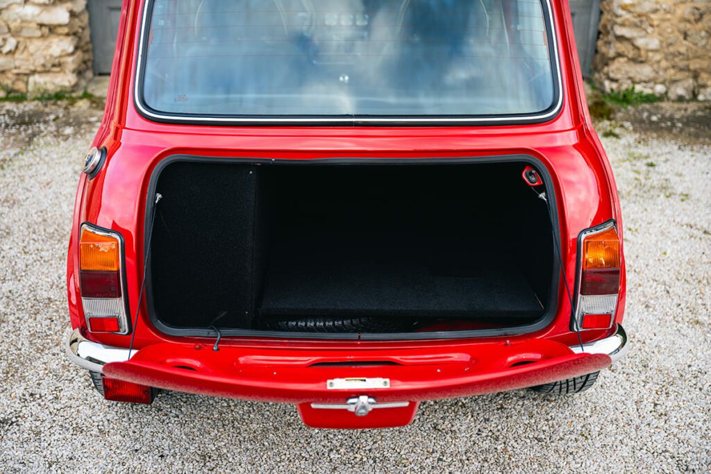 Mini Cooper 1.3 MPI jantes 12" rouge Solar Red 1996 à vendre occasion My Mini Revolution Paris