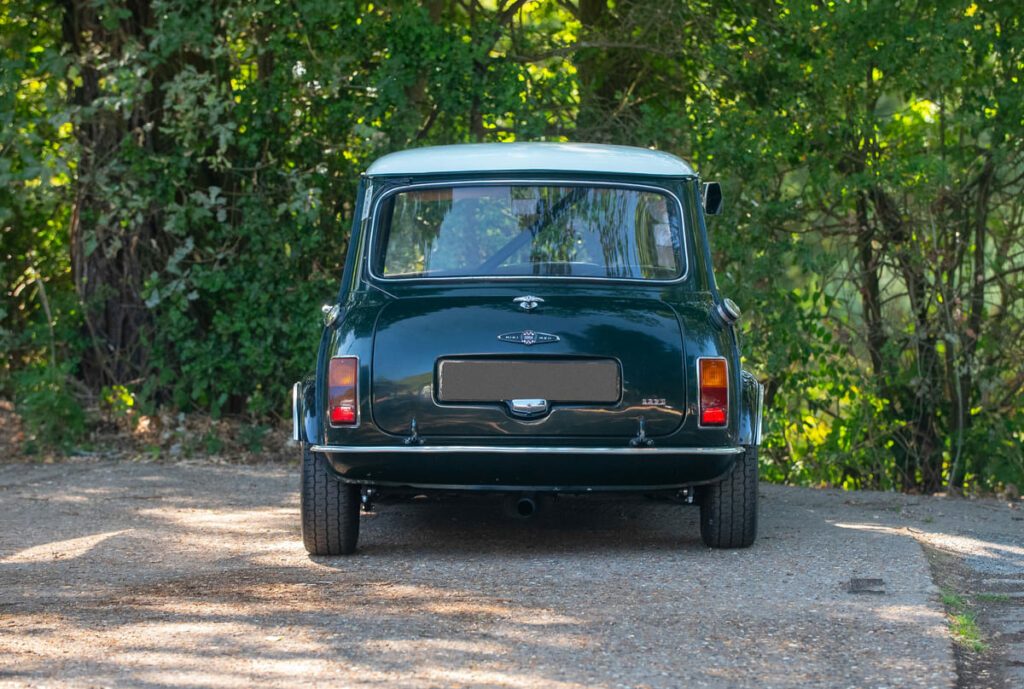 mini cooper s mk2 1968 car company group 5 CCC replica à vendre occasion rally rare collection collector rhd for sale paris france my mini revolution classics mini showroom