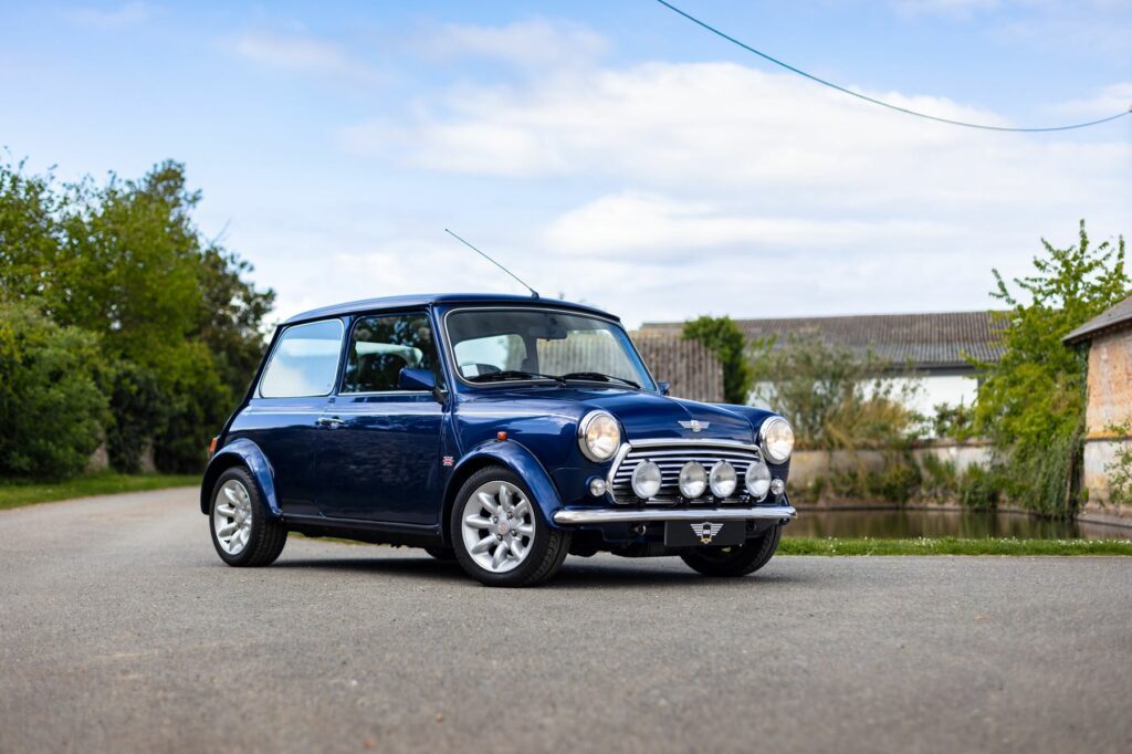 mini monza bleu 1998 322 min